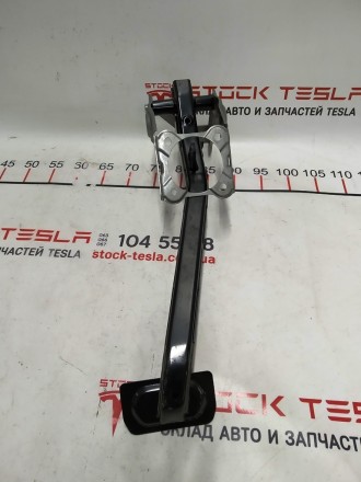 Педаль тормоза BASE Tesla model X 1027691-00-B
Доставка по Украине Новой почтой. . фото 3