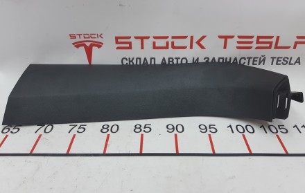 Накладка крышки багажника правая Tesla model S, model S REST 1009235-00-I
Доста. . фото 2
