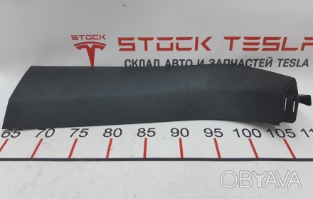Накладка крышки багажника правая Tesla model S, model S REST 1009235-00-I
Доста. . фото 1