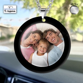 Брелок талісман у машині з Вашим родинним фото в кольорі текст або іконкою
вигот. . фото 6