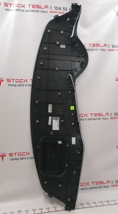 Патрубок системы терморегулинования батареи левый Tesla model S, model S REST 10. . фото 3