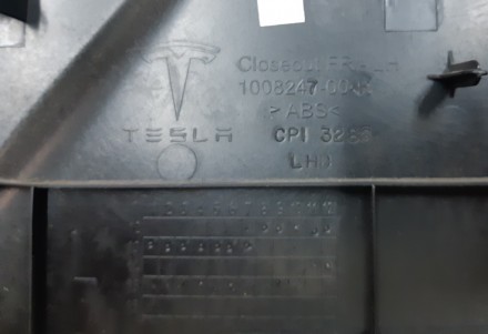 Облицовка центральной консоли левая передняя Tesla model S, model S REST 1008247. . фото 5
