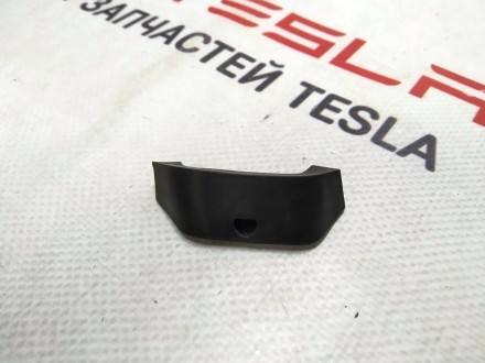 Заглушка корпуса наружной ручки двери передней/задней правой Tesla model X 10539. . фото 3
