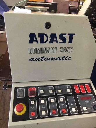 Офсетная печатная машина Adast Dominant 745 C.

-4+0 прямая машина
-2004 г.
. . фото 3