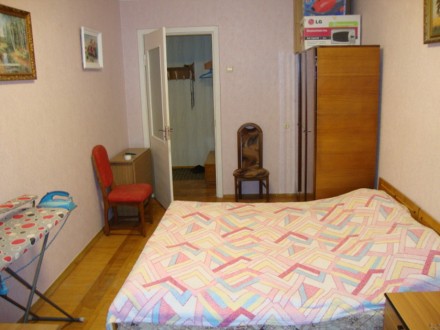 Продам хорошу 4-кімнатну двосторонню квартиру в совмінівському будинку 1990 року. Печерск. фото 22