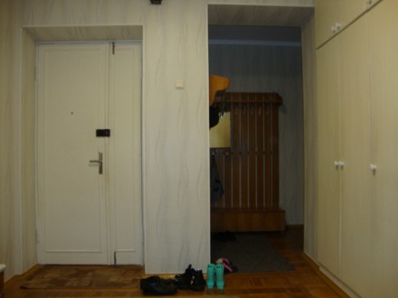 Продам хорошу 4-кімнатну двосторонню квартиру в совмінівському будинку 1990 року. Печерск. фото 20