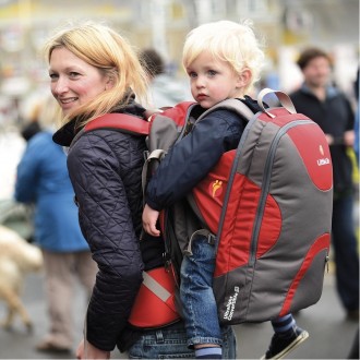 Little Life Traveller S3 – рюкзак, який з легкістю перетворюється на дитяче пере. . фото 4
