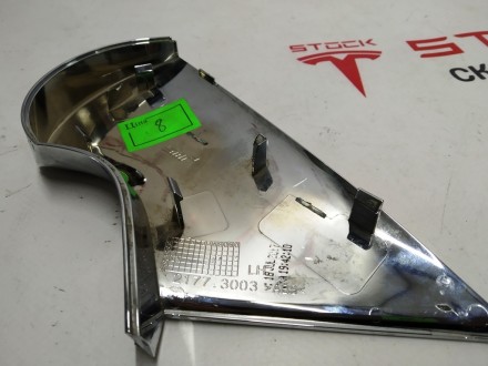 Накладка кронштейна зеркала наружного левого нижняя хром Tesla model X 1035180-0. . фото 5