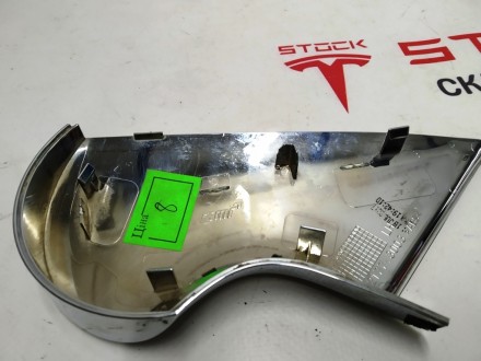 Накладка кронштейна зеркала наружного левого нижняя хром Tesla model X 1035180-0. . фото 3
