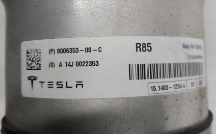 Амортизатор пневмо задний правый Tesla model S 6006353-06-C
Доставка по Украине. . фото 5