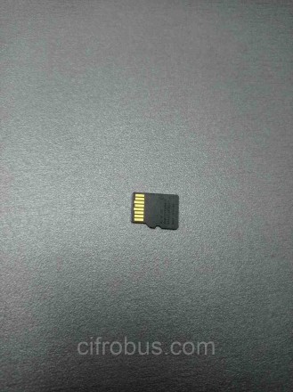 USB 32Gb - це компактний електронний пристрій, який використовується для зберіга. . фото 5