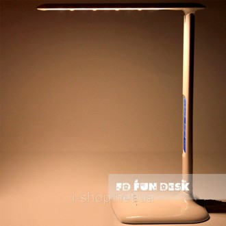 Настольная светодиодная лампа обладает возможностью изменения температуры светов. . фото 7