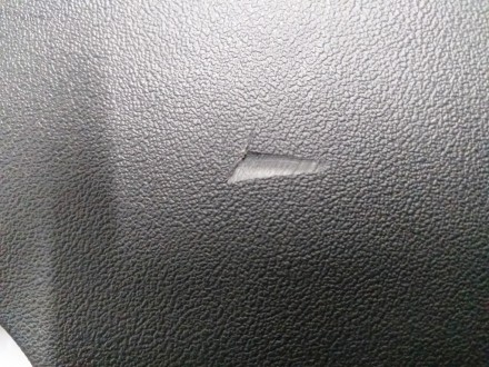 Накладка декоративная сиденья пассажира нижняя левая (с царапиной) Tesla model S. . фото 6