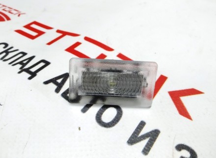 1Фонарь подсветки Tesla model S, model S REST, model X, model 3 1007151-70-E. Київ. фото 1 1Фонарь подсветки Tesla model S, model S REST, model X, model 3 1007151-70-E. Київ. фото 1
