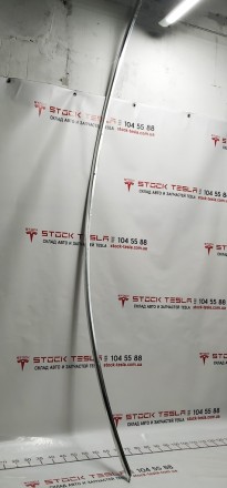 Молдинг кузова боковой левый хромированный металл с повреждением Tesla model 3 1. Київ. фото 1 Молдинг кузова боковой левый хромированный металл с повреждением Tesla model 3 1. Київ. фото 1