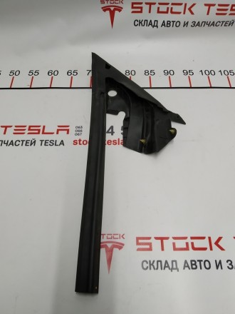 Уплотнитель форточки двери передней правой Tesla model 3 1090502-00-G
Доставка . . фото 2