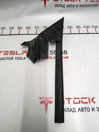 Уплотнитель форточки двери передней правой Tesla model 3 1090502-00-G
Доставка . . фото 3