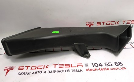 Воздуховод к фильтру салона Tesla model X 1046212-00-C. Киев. фото 1 Воздуховод к фильтру салона Tesla model X 1046212-00-C. Киев. фото 1