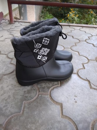 Теплі, красиві, легкі чоботи на жінок від Українського виробника. З даними чобіт. . фото 5