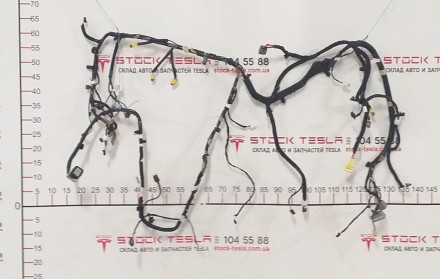 Электропроводка инструментальной панели (торпедо) RWD Tesla model 3 1067960-00-F. . фото 3