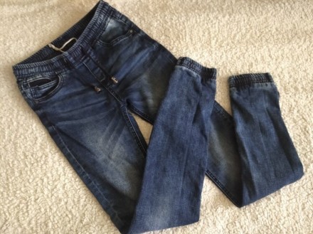 Джеггинсы джинсовые стрейчевые на резинках внизу, на девочек от 10 лет и дальше,. . фото 2