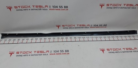Молдинг накладки порога правый декоративный (пластик) PPSW Tesla model S, model . . фото 4