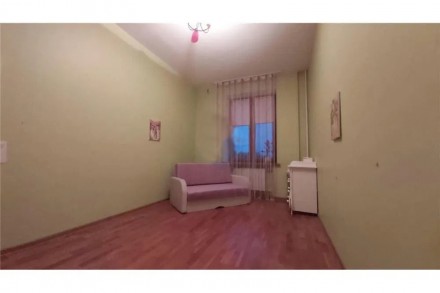 AV 2 1 2 5 9 6 3 1 4 
Продам 3 кімнатну квартиру в Сталінці. 4 поверх з 5. 
Кухн. . фото 4