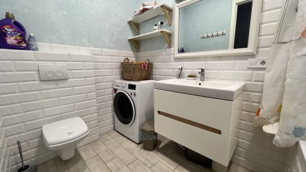 Продам! Квартиру 2 км. низ пр. Кирова . Площадь: 56 м2. Планировка: кухня- гости. . фото 4