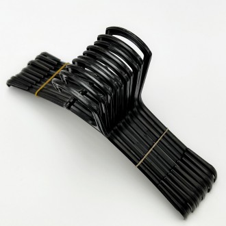 Пластмассовые детские плечики для одежды W-V25 чёрного цвета.
В упаковке 10 штук. . фото 2