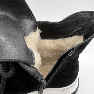
Зимние женские ботинки, выполнены из натурального замша + натуральный мех внутр. . фото 10