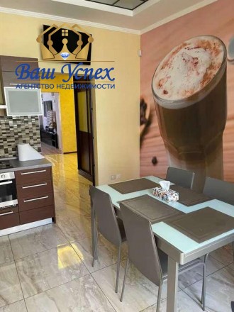 Продам 3к квартиру (101 кв. м.) по адресу ул. Вячеслава Чорновола 29а. 3-й этаж . Лукьяновка. фото 3