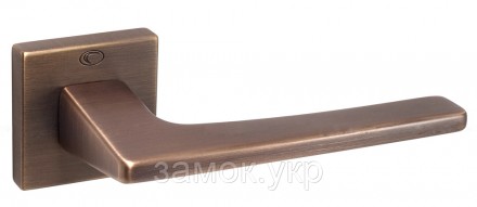 CONVEX 1495 античная бронза
 
CONVEX 1495 – реверсивная дверная ручка на квадрат. . фото 5