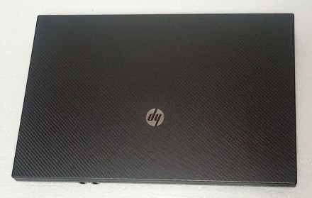 Корпус з ноутбука HP 625 (1)

В комплекті кришка, рамка та петлі матриці, сере. . фото 2