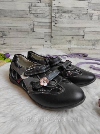 Детские туфли Ytop для девочки кожаные мокасины черные
Состояние: новое
Производ. . фото 7