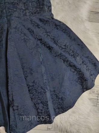 Детское платье для девочки синее с цветочным принтом с баской Размер 140
Состоян. . фото 7