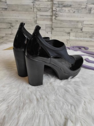 Женские туфли Donna Style натуральная лакированная кожа черного цвета 
Состояние. . фото 7