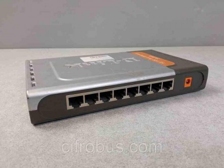 Комутатор (switch), 8 портів Ethernet 10/100 Мбіт/сек, 192 x 32 x 118 мм, 0.301 . . фото 6