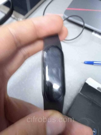 Смарт-часы браслет Б/У Xiaomi Mi Band 5 (копия). Киев. фото 1 Смарт-часы браслет Б/У Xiaomi Mi Band 5 (копия). Киев. фото 1