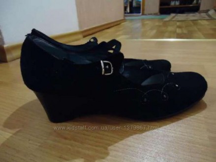 Продам чёрные замшевые туфли на танкетке фирмы SaViO, 39 размера. Туфли новые, о. . фото 4