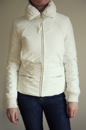 Белая куртка фирмы Манго, пуховичок осенний. Размер - S, наш -44. В отличном сос. . фото 2
