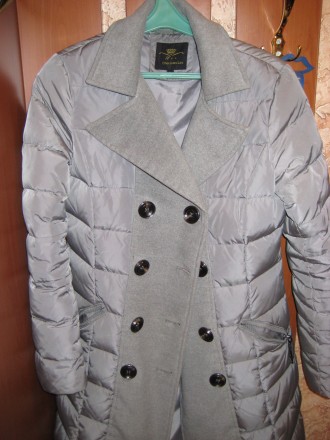 Продам зимнюю куртку-пальто S размера. Носится как куртка, потом можно переделат. . фото 6