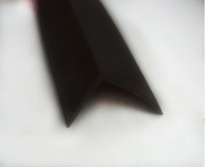 Резиновый угол
Размеры (мм):
40х30х2

Цвет - черный.

Длина – 3м
Це. . фото 3