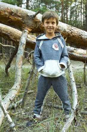 Удобный детский спортивный костюм из натурального хлопка для мальчика. Детский с. . фото 1