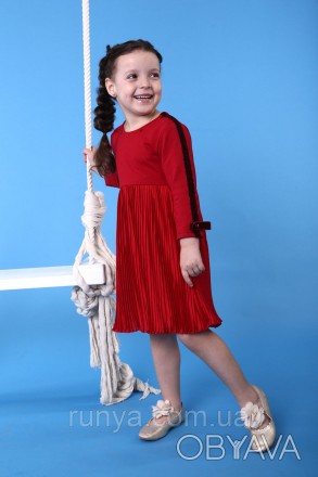 Нарядное платье с юбкой-плиссе для девочки. Модель отлично подходит для праздник. . фото 1