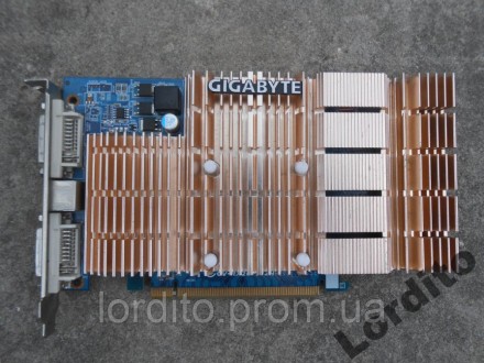 PCI-E Gigabyte Radeon HD 2600XT 512Mb 128Bit DDR2 - не рабочая!. Токмак. фото 1 PCI-E Gigabyte Radeon HD 2600XT 512Mb 128Bit DDR2 - не рабочая!. Токмак. фото 1