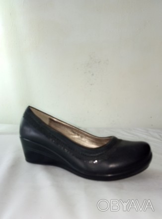 Туфли женские YULIA, доступные размеры 36(23см). . фото 1