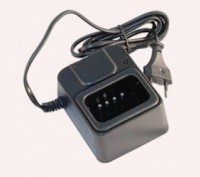 Зарядное устройство Alinco EDC-64. Київ. фото 1 Зарядное устройство Alinco EDC-64. Київ. фото 1