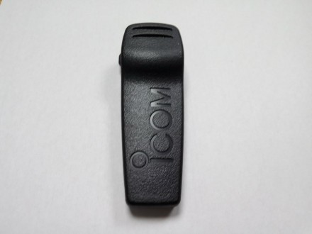 Клипса крепление на пояс на защёлке для рации Icom IC-F11 / F21 / F3GT / F4GT. Київ. фото 1 Клипса крепление на пояс на защёлке для рации Icom IC-F11 / F21 / F3GT / F4GT. Київ. фото 1
