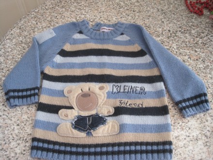 свитер (TENDER WORLD) в идеальном состоянии для мальчика , длина свитера 37 см, . . фото 2