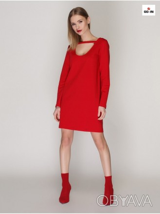 Красное платье с чокером женское летнее прямого силуэта
Платье с чокером красное. . фото 1
